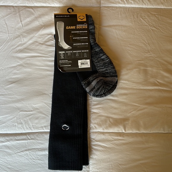 NWT- EVOSHIELD Baseball GAME SOCKS. Dark blue/ Navy. Size LARGE. - Picture 3 of 8